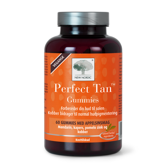 di_webpackshot_perfecttan_gummies_dk New Nordic Perfect Tan Gummies™ med kobber, zink og planteekstrakter, hvor kobber bidrager til normal hudpigmentering og hjælper med at forberede huden på solen.